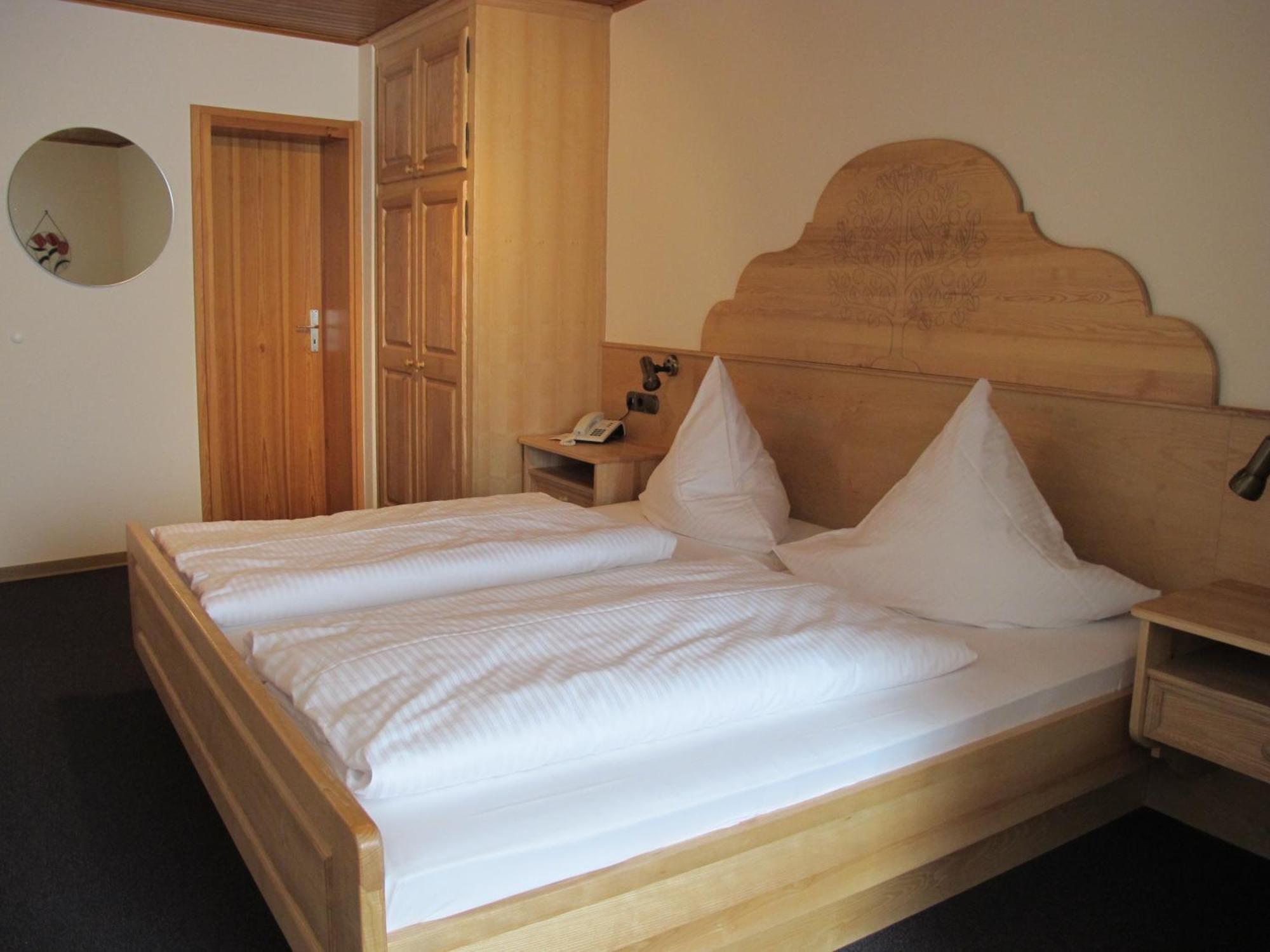 Kern Hotel 3*